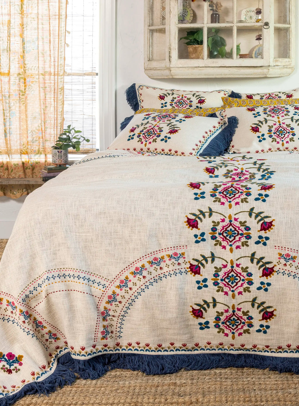 Cotton Slub Tufted Bedspread - Cream