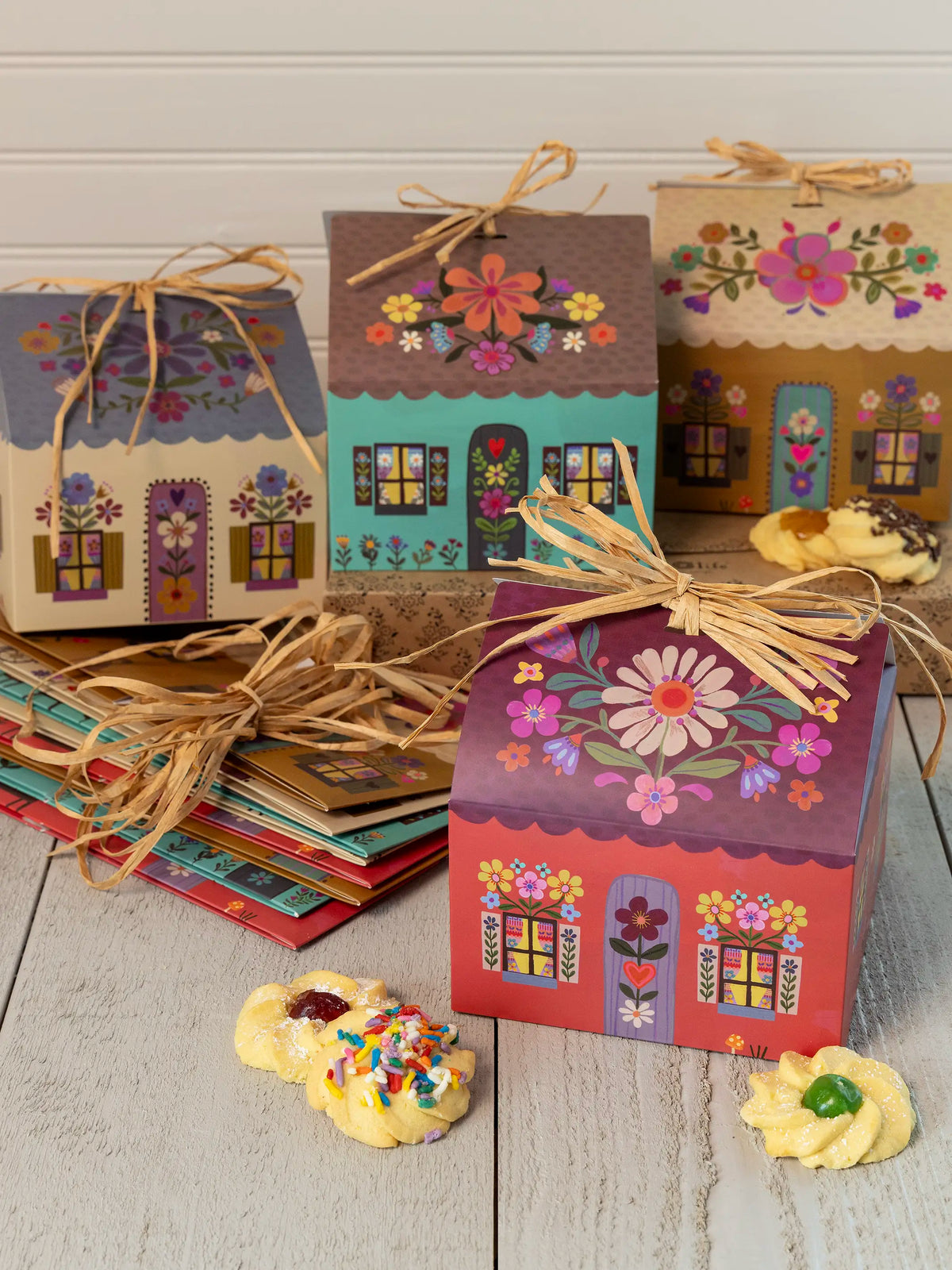 Little Cottage Gift Boxes. Set of 20