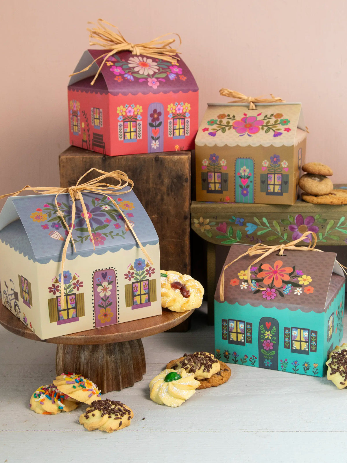 Little Cottage Gift Boxes. Set of 20