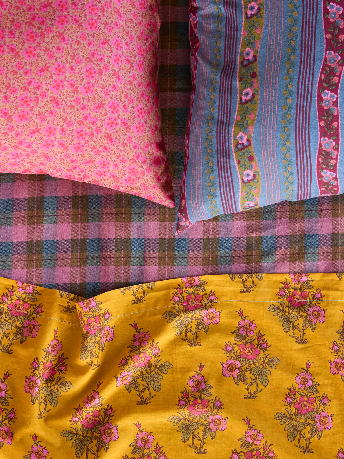 Mix & Match Cotton Pillowcase. Single - Retro Ribbons Navy